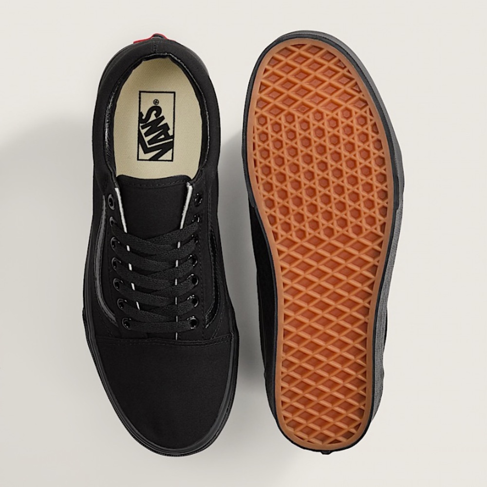 Vans Kid’s Black Canvas Sneakers old school classics - size 1.5 EUC